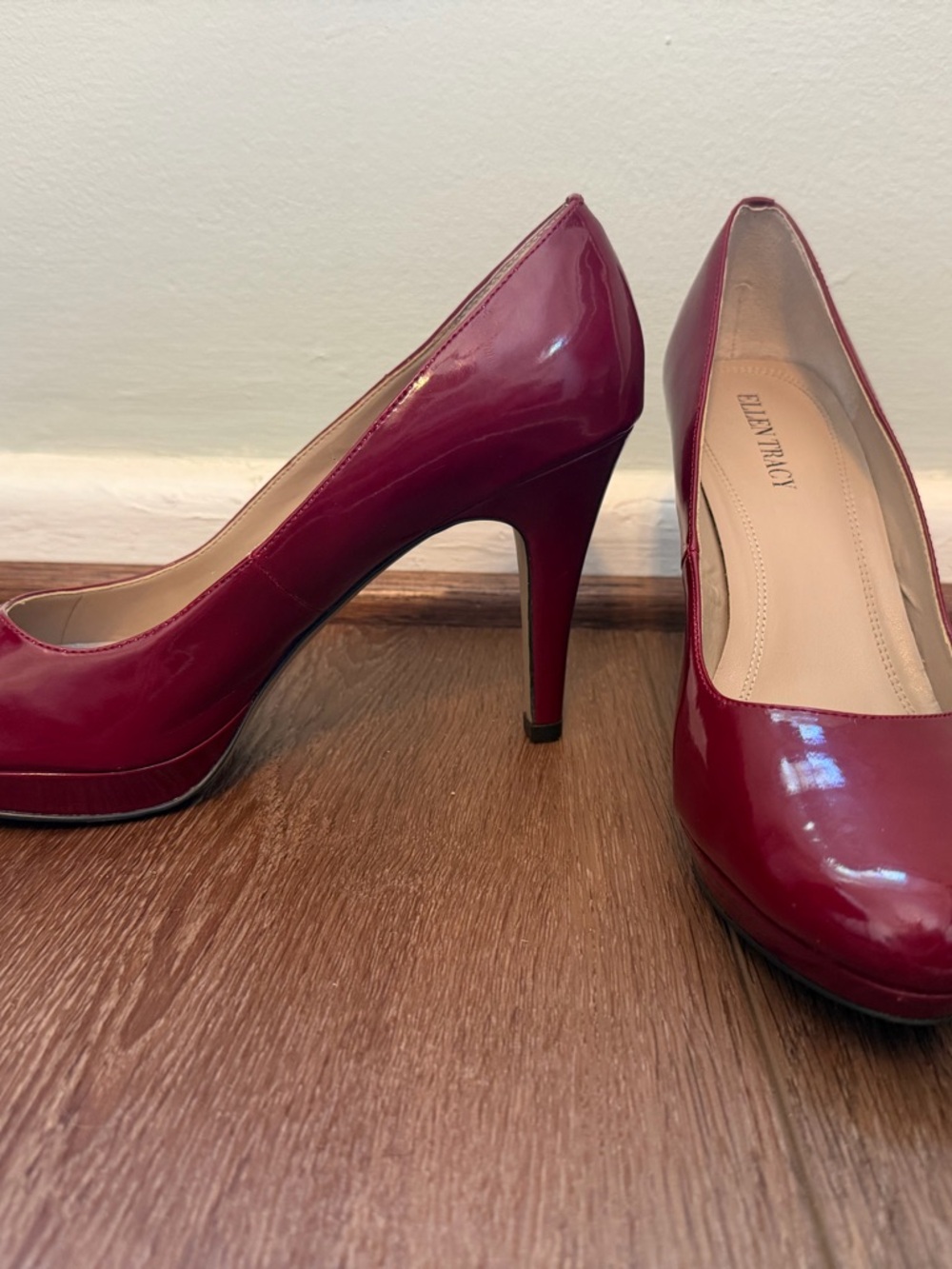 Ellen Tracy Wine Patent High Heel Pumps